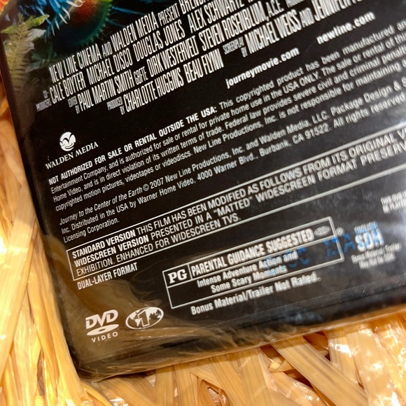 🔴5/$25🔴 Journey to the Center of the Earth movie dvd new - Picture 4 of 4